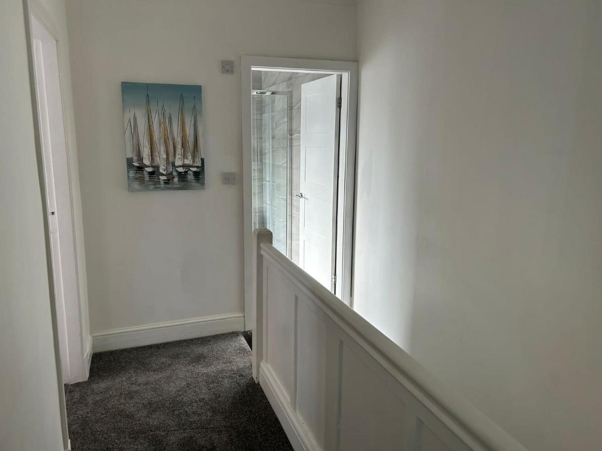 Light And Spacious Highcross Apartment Poulton-le-Fylde Exterior foto