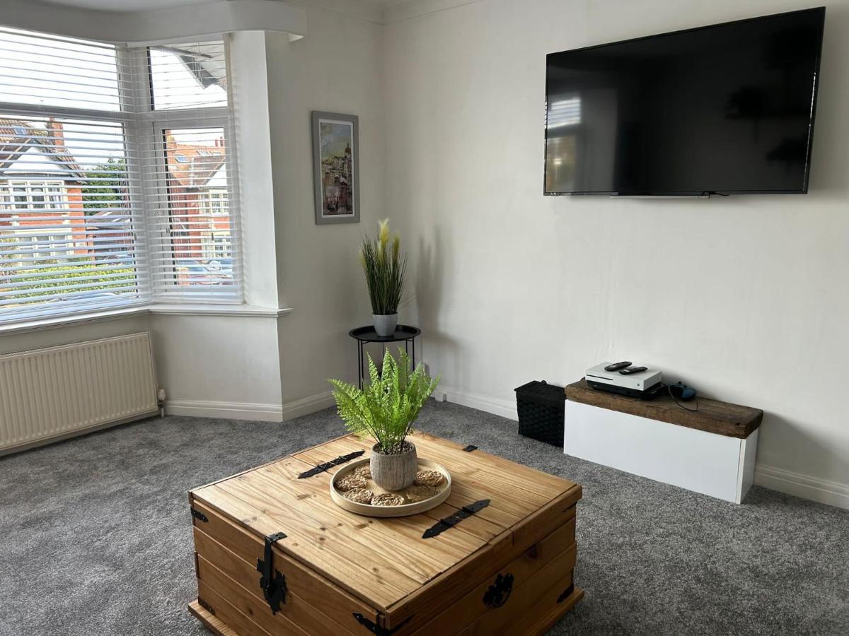 Light And Spacious Highcross Apartment Poulton-le-Fylde Exterior foto