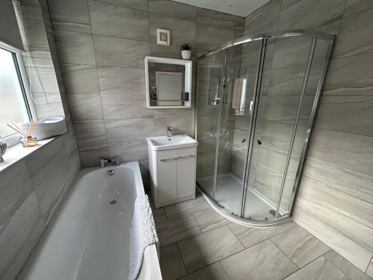 Light And Spacious Highcross Apartment Poulton-le-Fylde Exterior foto