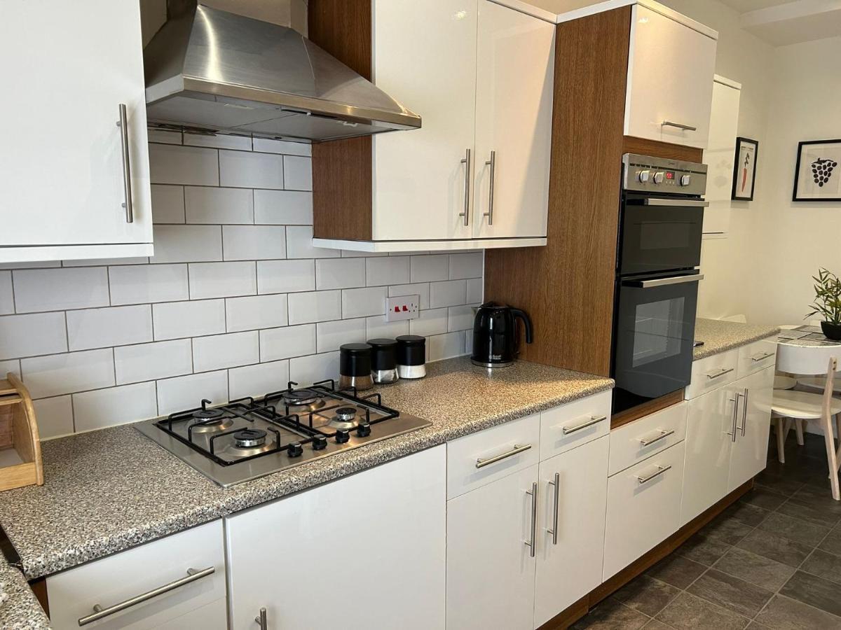 Light And Spacious Highcross Apartment Poulton-le-Fylde Exterior foto